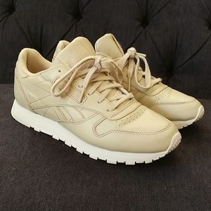 Beige Classic Reeboks
